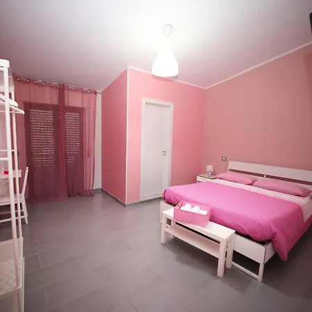 Umballa Oda ve Kahvaltı 3*